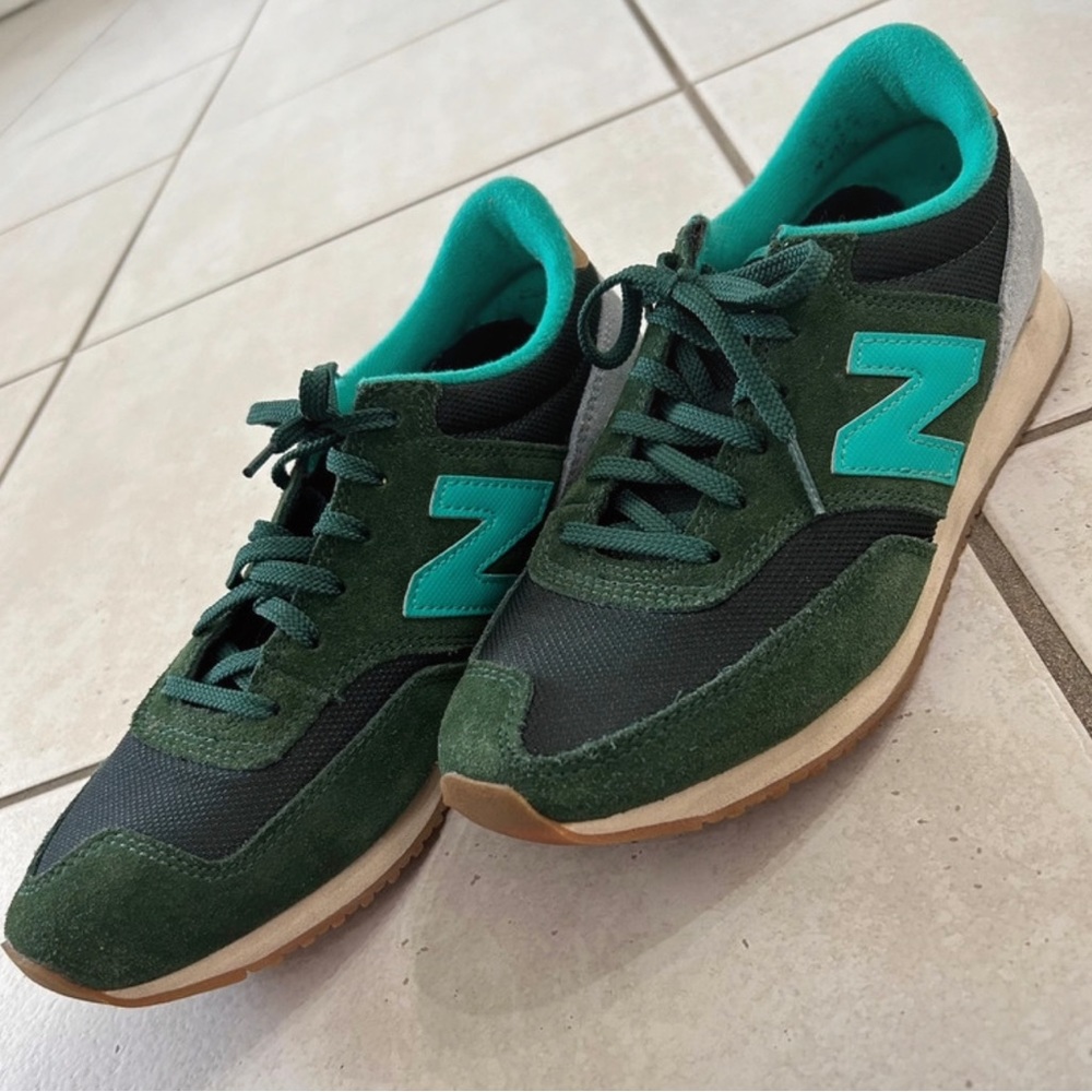 New Balance Sneakers
